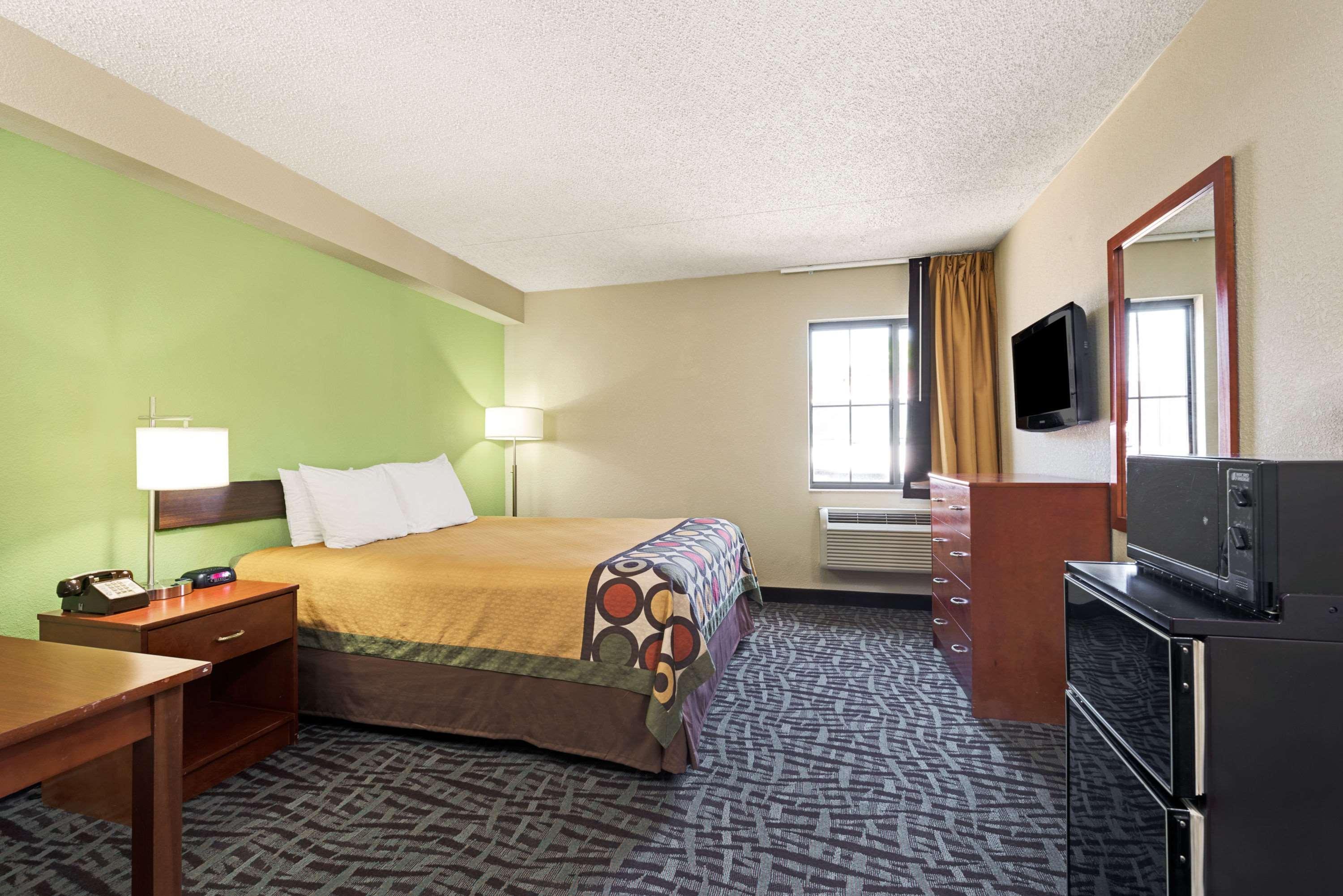 Spark By Hilton Wichita East Luaran gambar